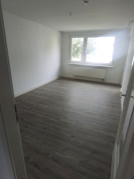 Wohnen im Seeviertel - gemütliche 3 ZKB Wohnung mit Balkon